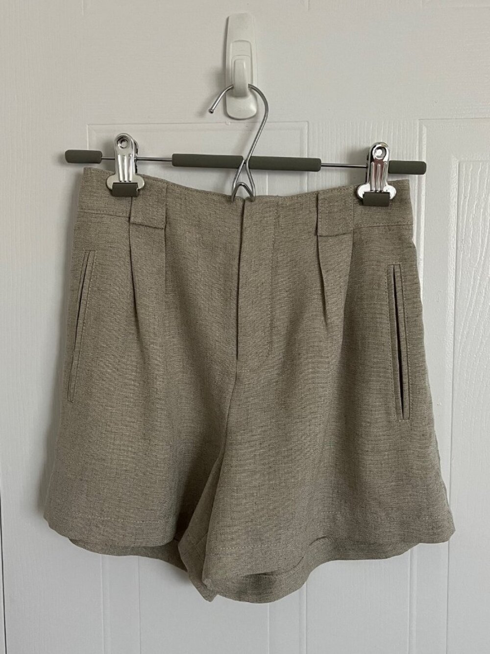 Club Monaco High-Waisted Shorts Sz 00